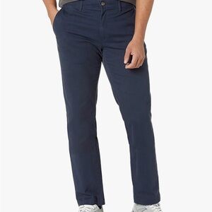 Amazon Essentials Mens Slim-Fit Casual Stretch Chino Pant 40Wx32L Navy Blue